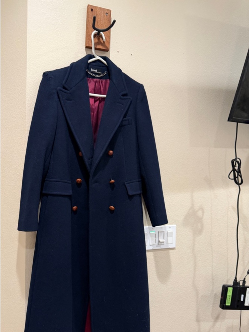 Women's Navy Wool Double-Breasted Pea Coat with Burgundy Lining. VENTAGE